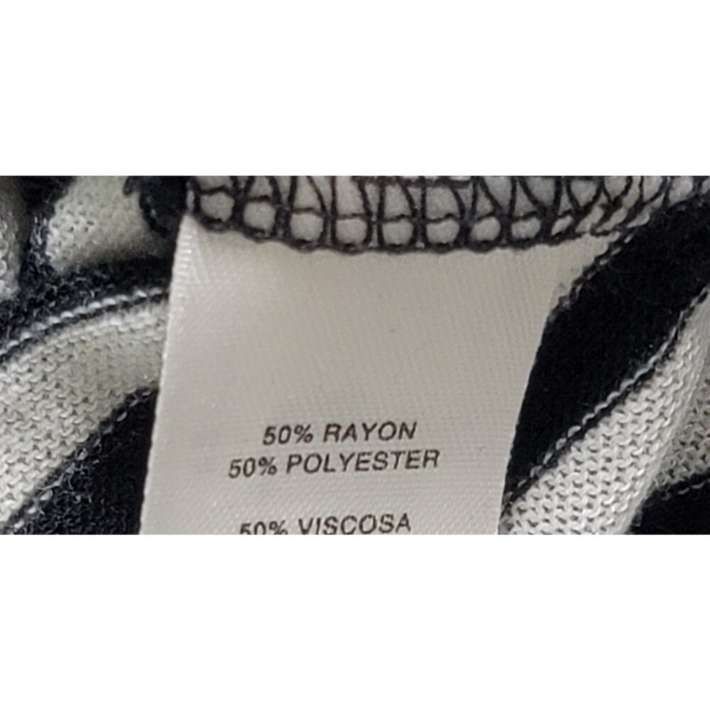 Chico's Black White Striped Mock Neck Top 1 Medium Lightweight Soft Stretchy - Picture 4 of 5